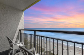 Cozy 1 BR Condo- Immaculate Oceanfront Views- Monterey Bay 1617